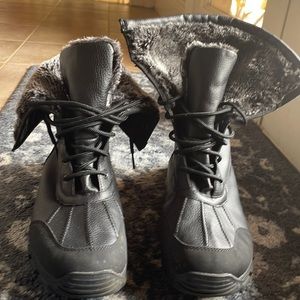“RUGGED OUTBACK” boots